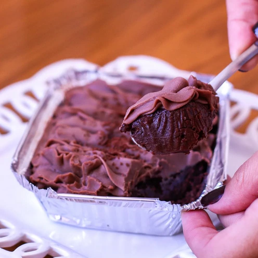 Brownie marmitinha low carb com brigadeiro